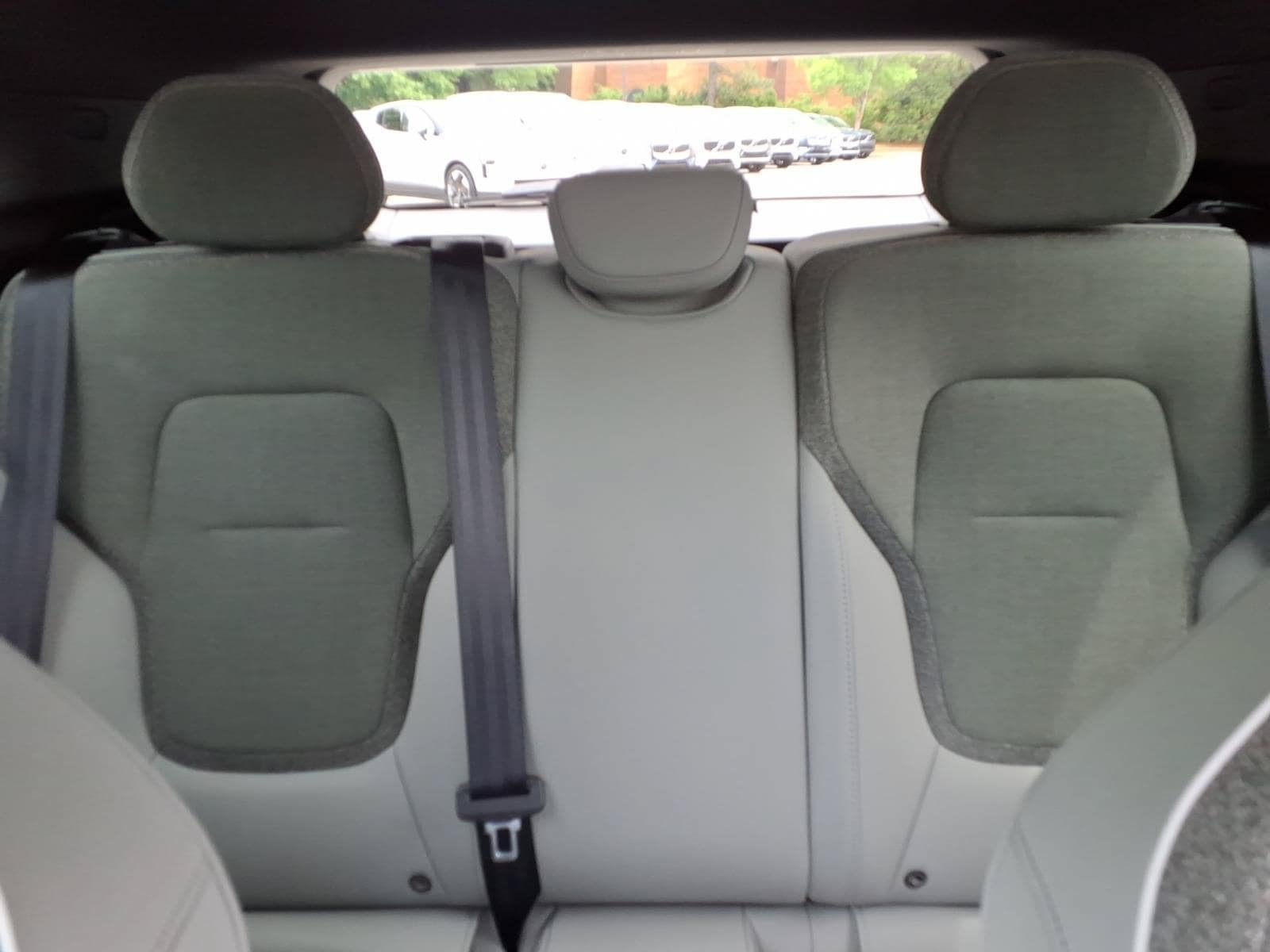 Certified 2025 Volvo EX30 Plus w/ Climate Package AWD/4WD image 19