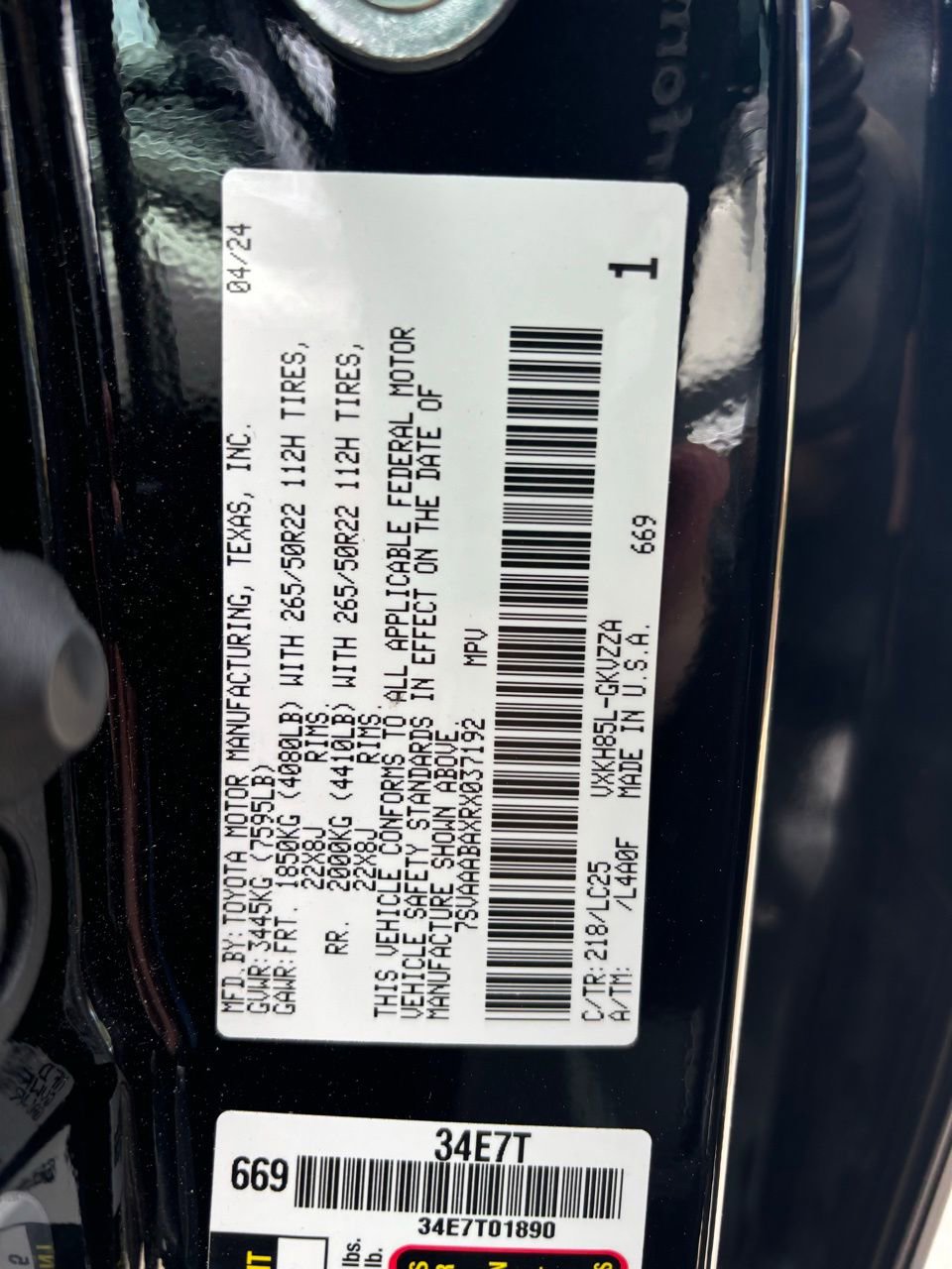 Used 2024 Toyota Sequoia Capstone AWD/4WD image 18