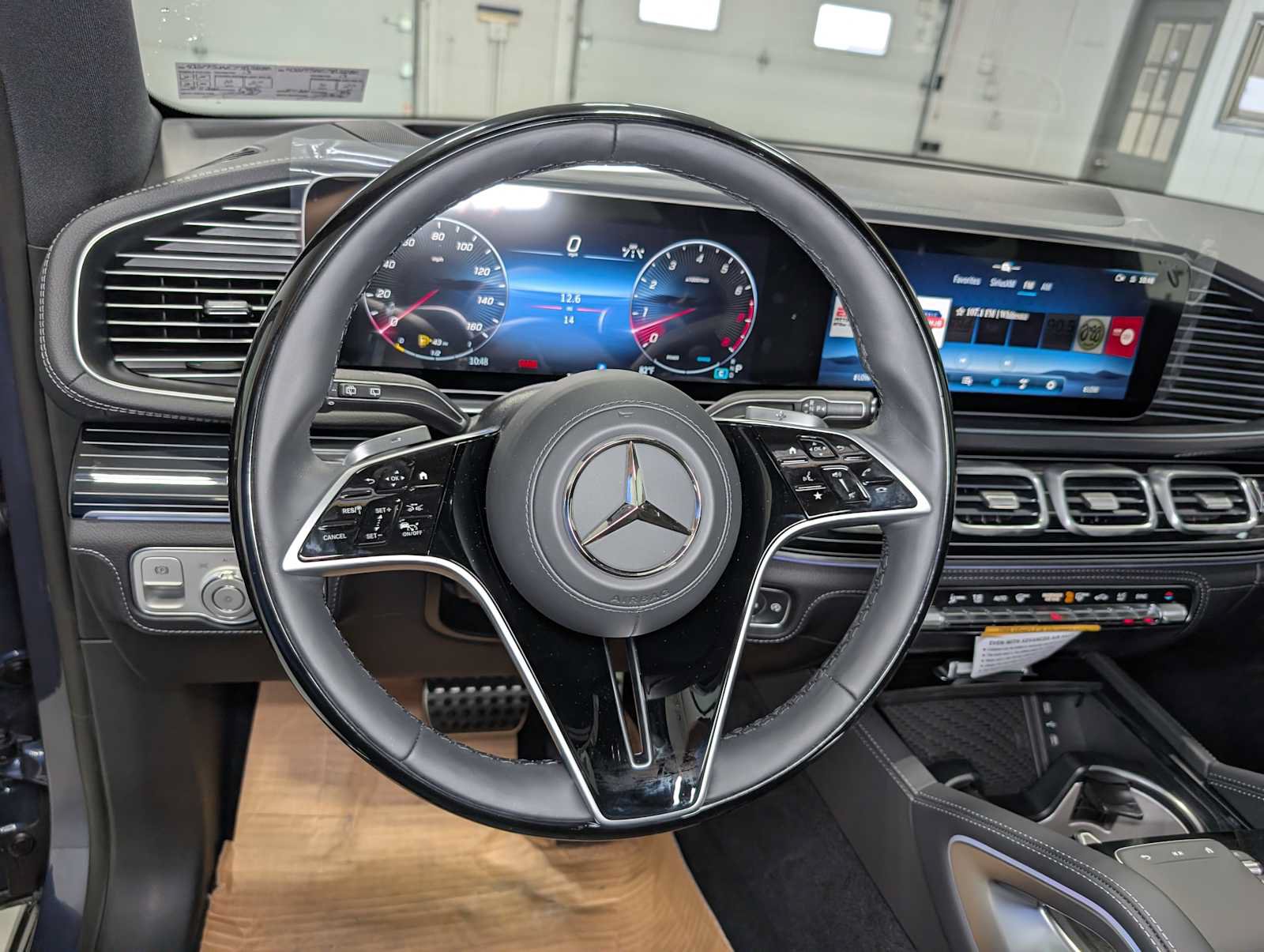 New 2026 Mercedes-Benz GLS 450 4MATIC image 30