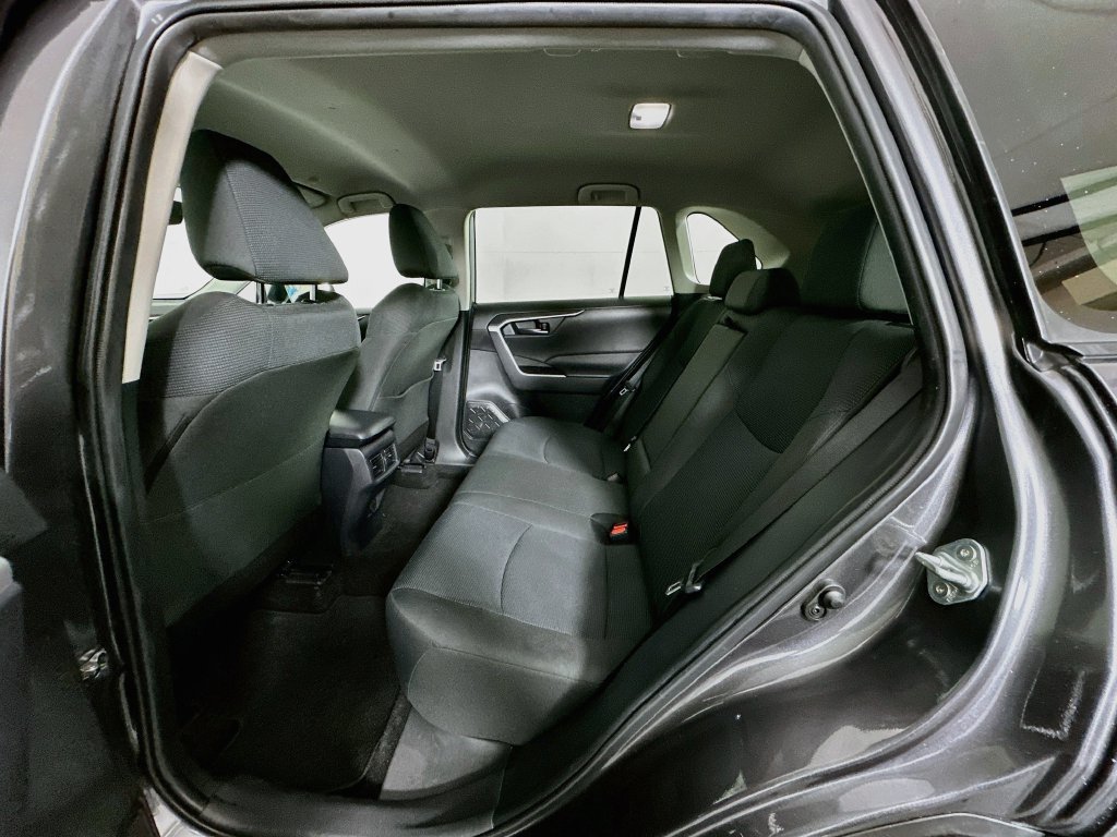 Certified 2024 Toyota RAV4 LE AWD/4WD image 23