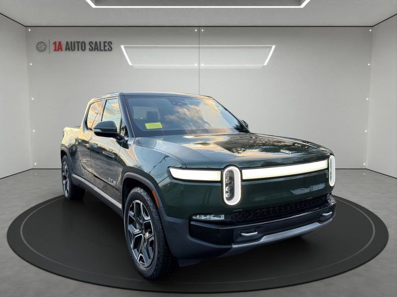 Used 2023 Rivian R1T Adventure image 7