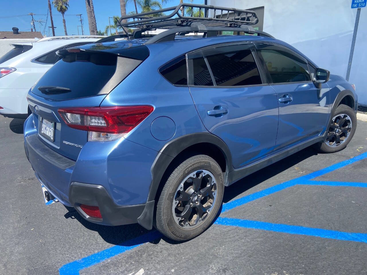 Used 2021 Subaru Crosstrek 2.0i image 8