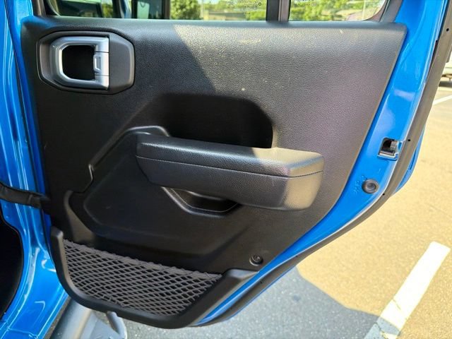 Used 2022 Jeep Wrangler Unlimited Sport AWD/4WD image 16