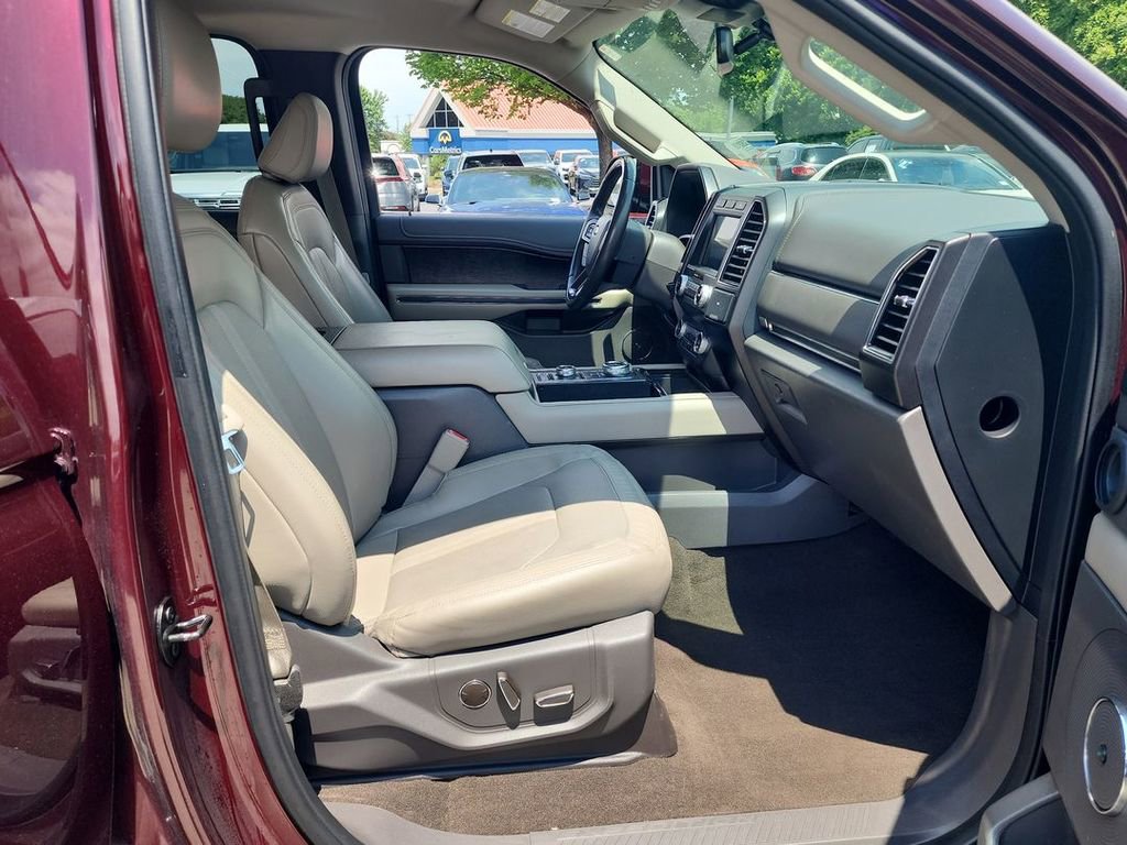 Used 2021 Ford Expedition Limited AWD/4WD image 28