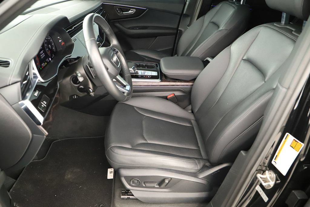 Used 2023 Audi Q7 3.0T Prestige w/ Prestige Package AWD/4WD image 23