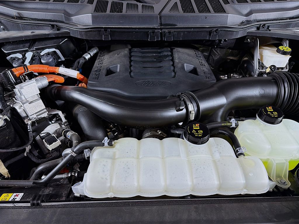 Used 2023 Ford F150 XLT w/ Equipment Group 302A High image 16