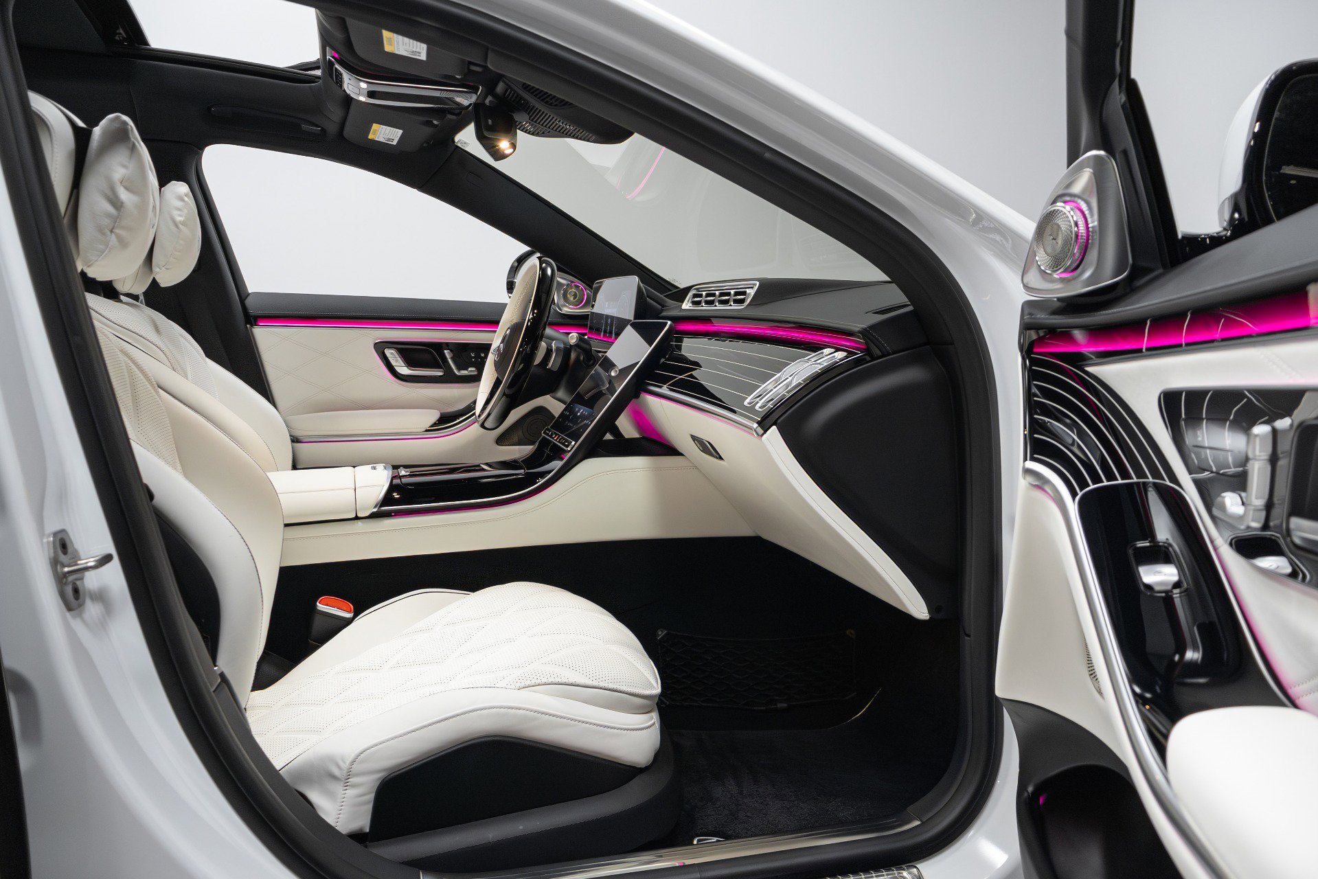 Used 2024 Mercedes-Benz Maybach S 680 Maybach S 680 4MATIC image 21