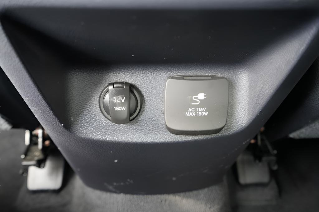 Used 2023 Hyundai Palisade Limited AWD/4WD image 23