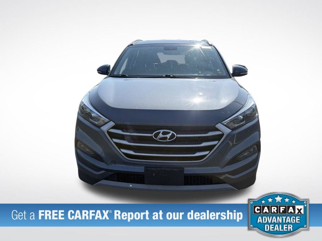 Used 2017 Hyundai Tucson Sport FWD image 2