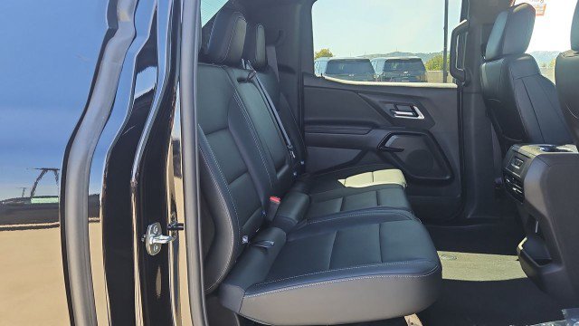 Used 2025 Chevrolet Silverado EV LT w/ LT Premium Package AWD/4WD image 27