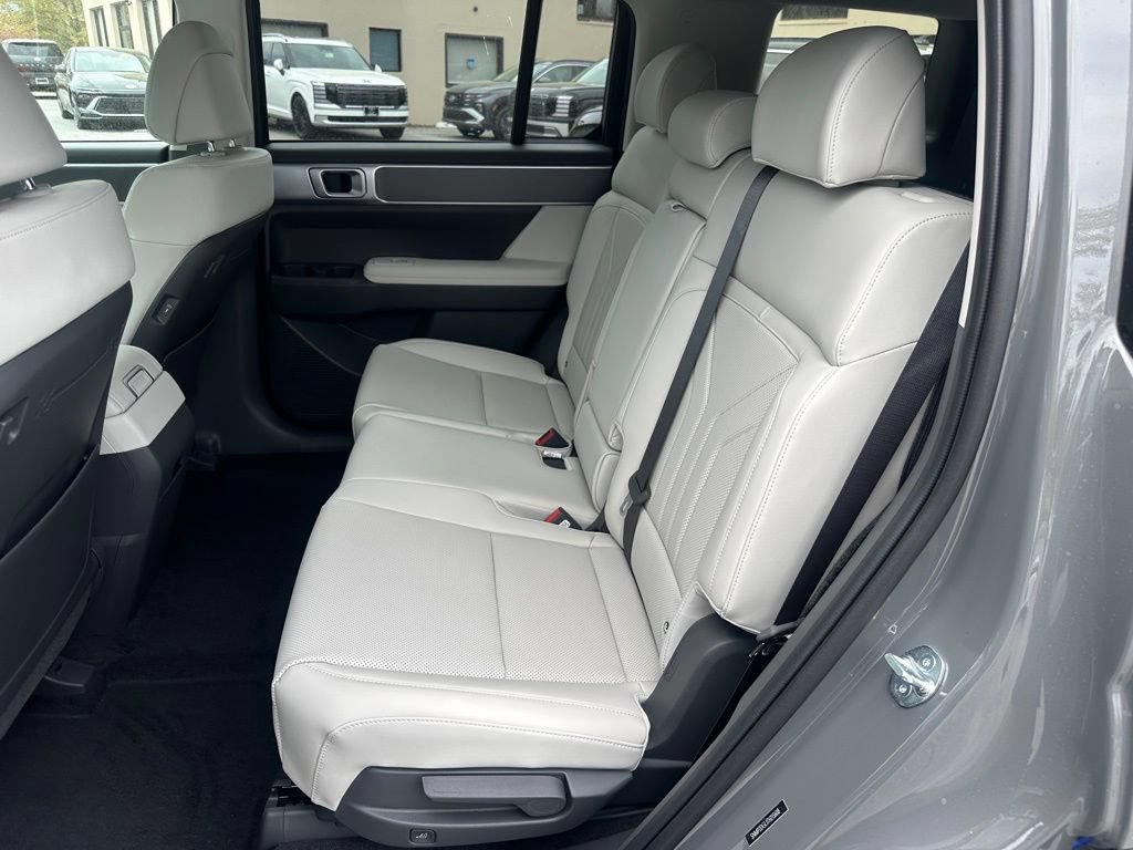 New 2026 Hyundai Santa Fe SEL AWD/4WD image 11