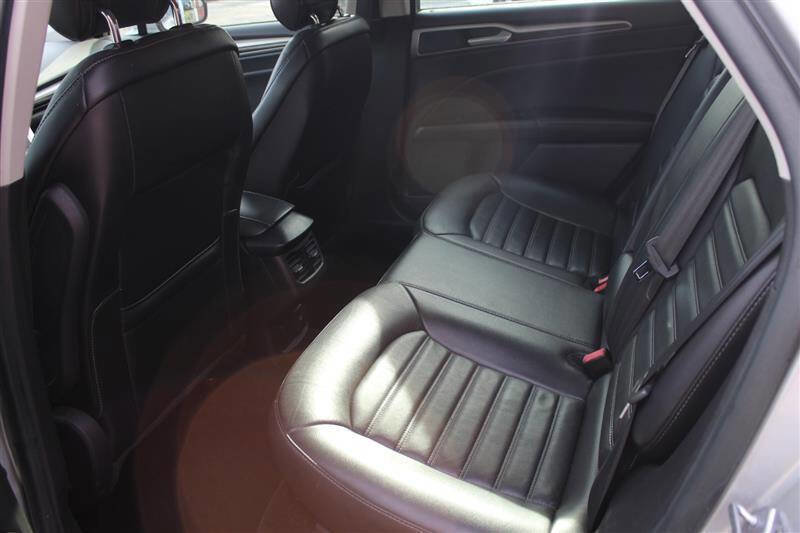 Used 2014 Ford Fusion Energi SE image 21