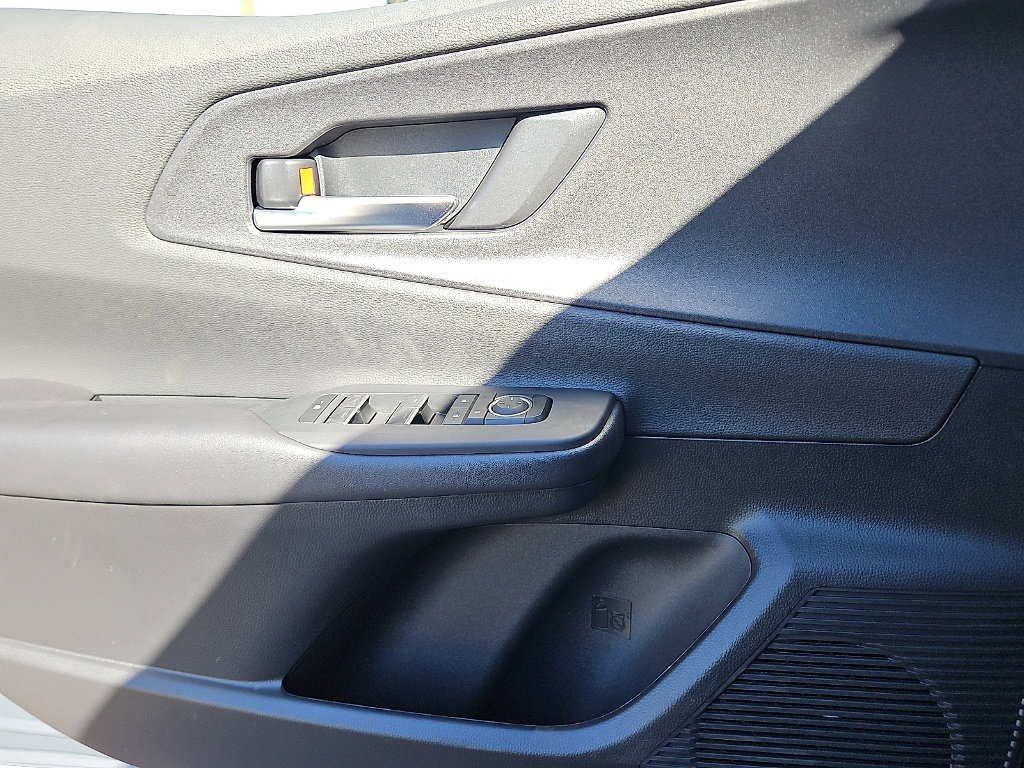 New 2026 Toyota Prius Plug-In Hybrid image 9