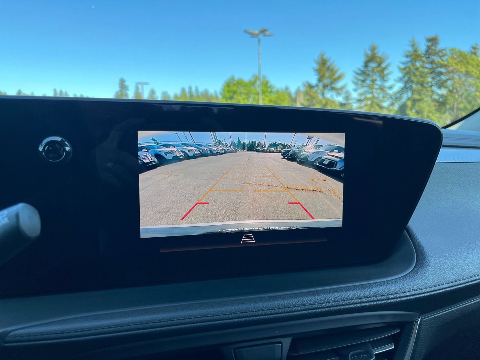 Used 2025 Buick Encore GX Preferred FWD image 24