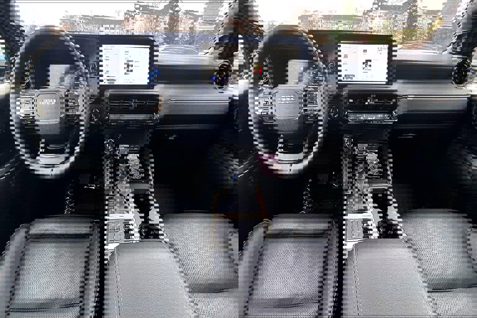 Used 2025 Toyota Land Cruiser image 14