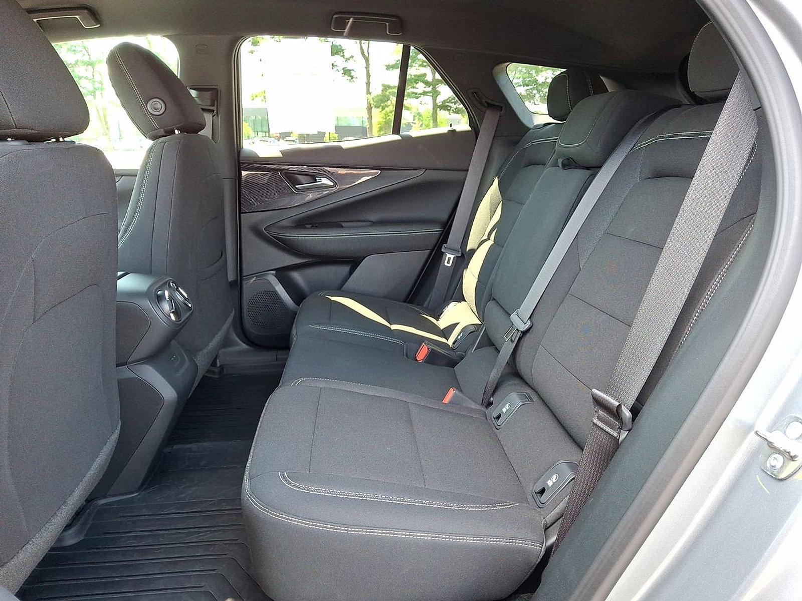 New 2026 Chevrolet Blazer EV LT w/ Midnight/Sport Edition FWD image 13