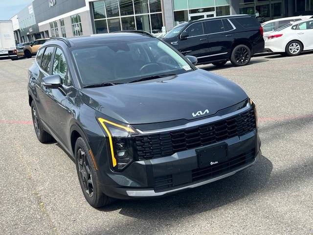 Certified 2026 Kia Sportage EX w/ EX Panoramic Sunroof Package AWD/4WD image 5