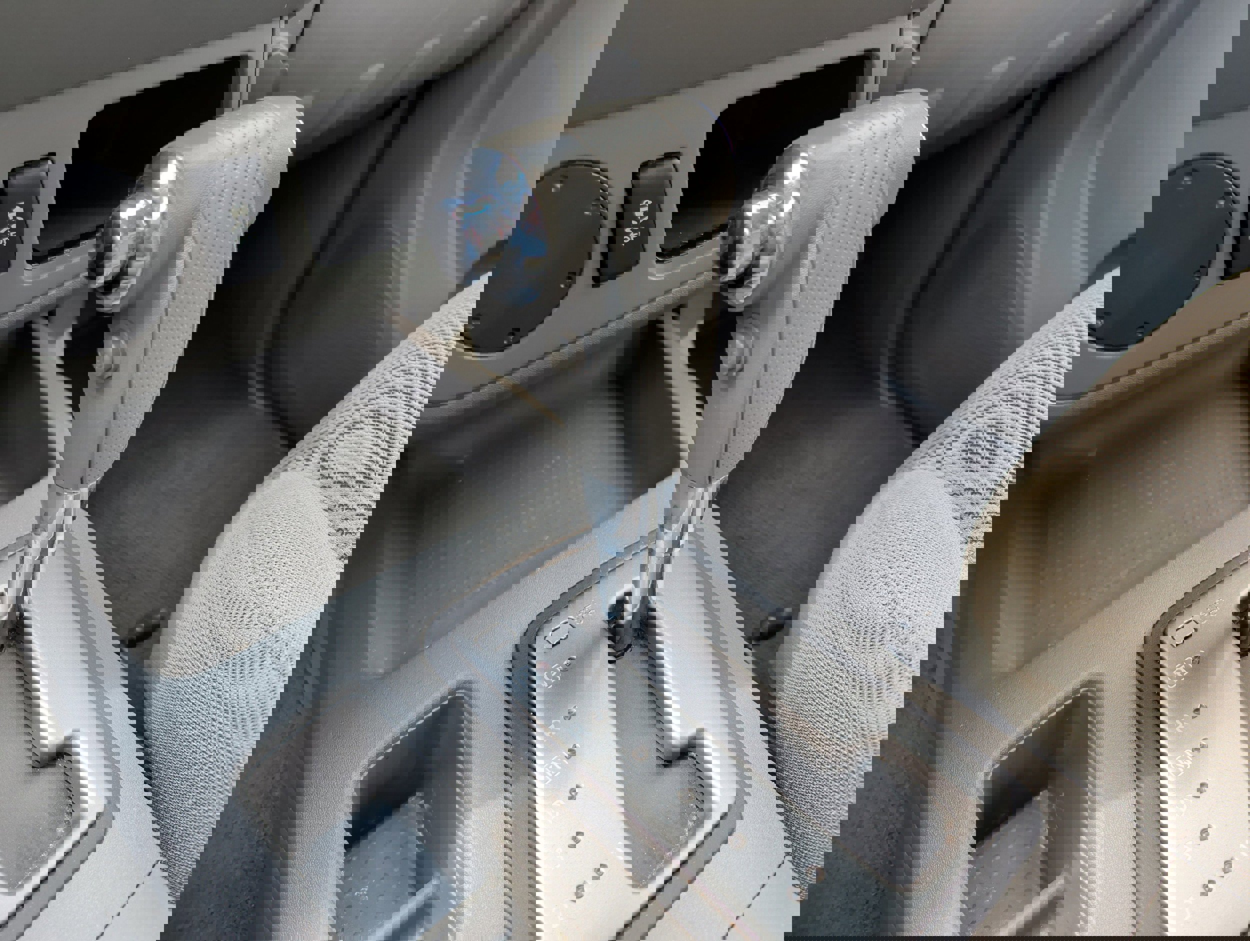 Used 2016 Nissan Frontier SV RWD image 22