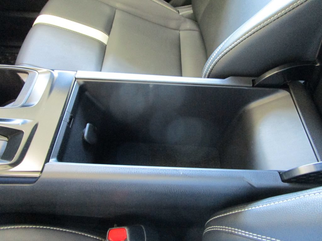 Used 2025 Toyota Camry SE FWD image 36