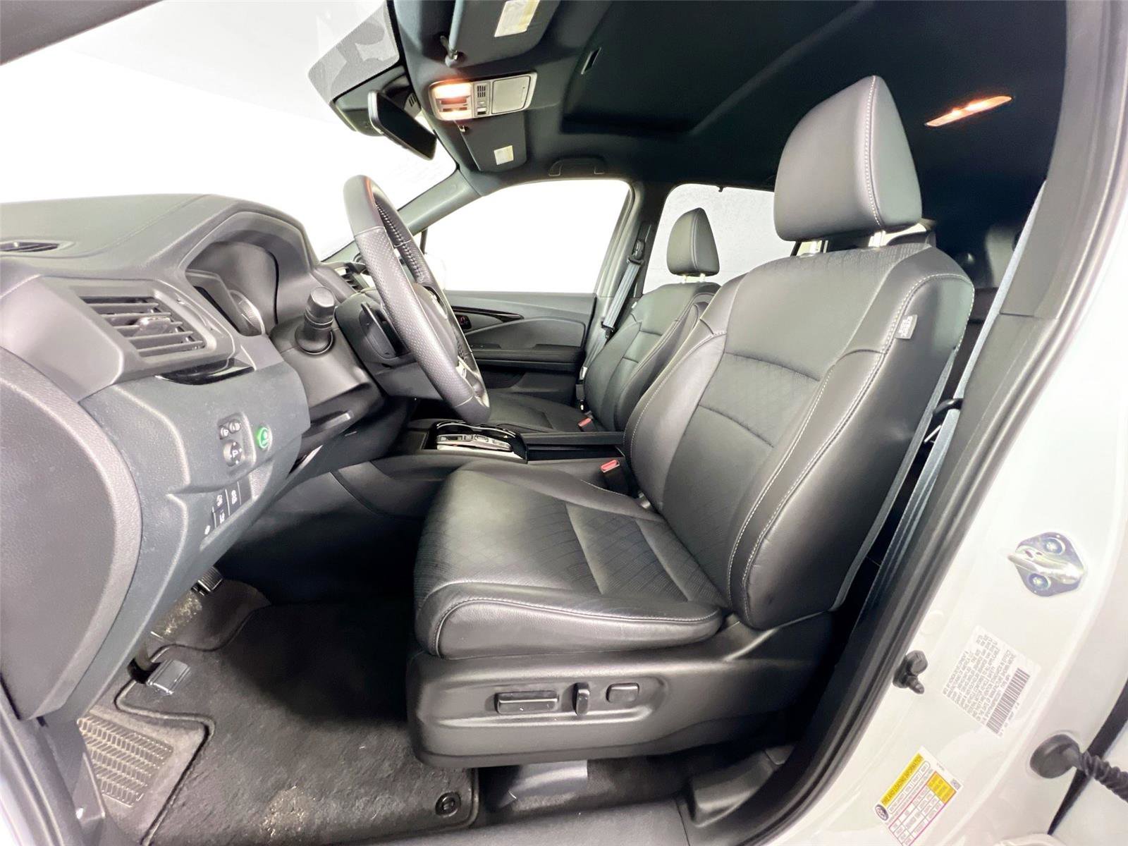 Used 2023 Honda Passport Elite image 19