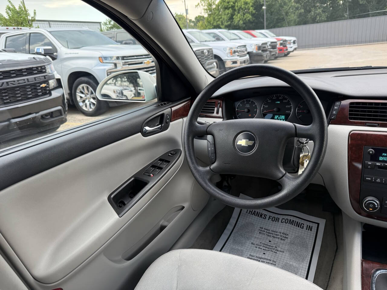 Used 2008 Chevrolet Impala LT FWD image 19
