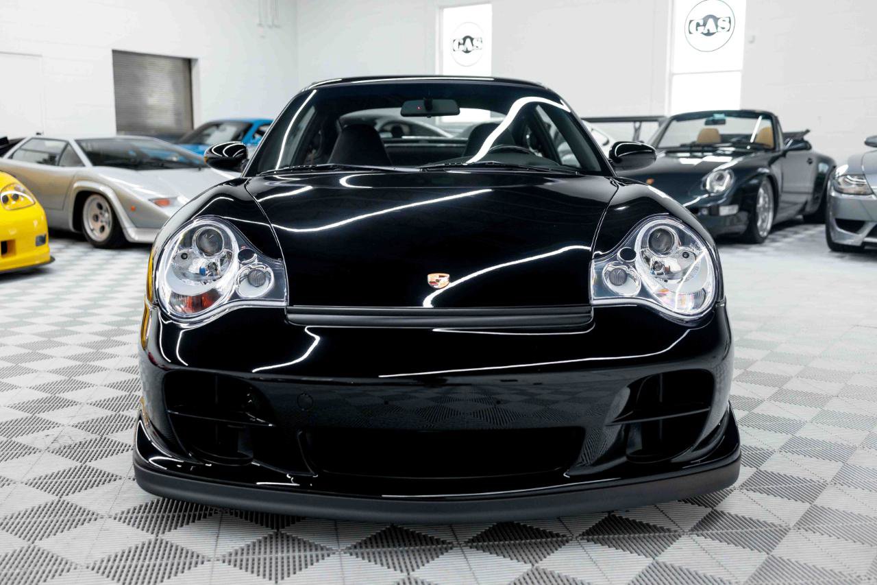 Used 2002 Porsche 911 GT2 RWD image 4
