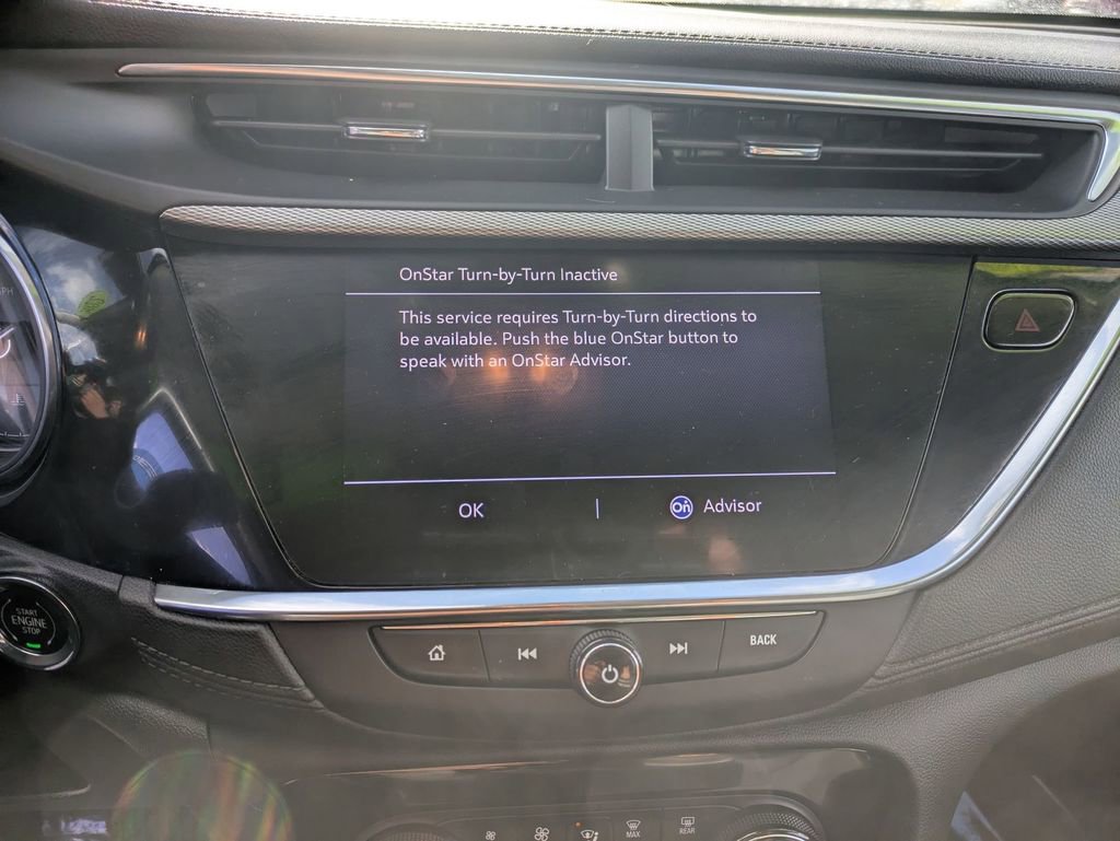 Used 2022 Buick Encore GX Select image 17