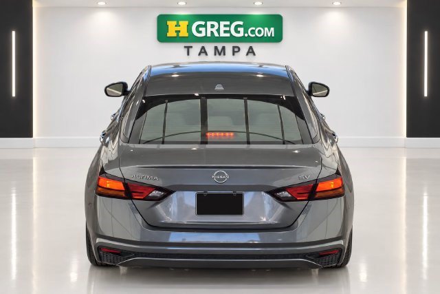 Used 2023 Nissan Altima 2.5 SV FWD image 8