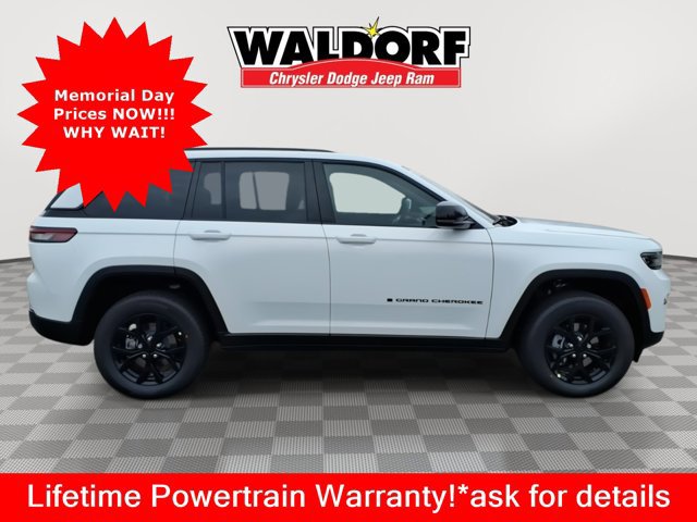 New 2025 Jeep Grand Cherokee 4WD image 2