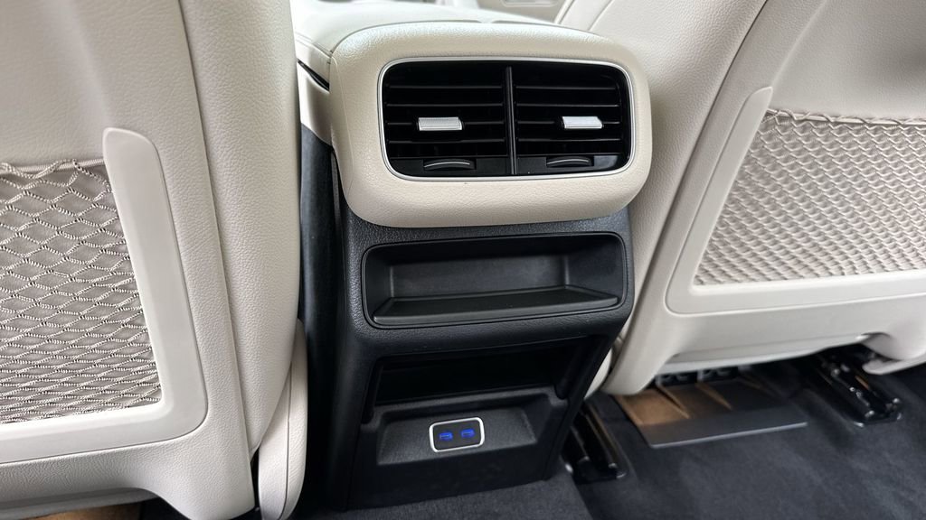 Used 2024 Mercedes-Benz GLE 450 4MATIC image 38