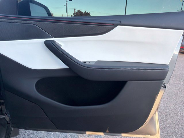 Used 2026 Tesla Model Y Performance AWD/4WD image 10