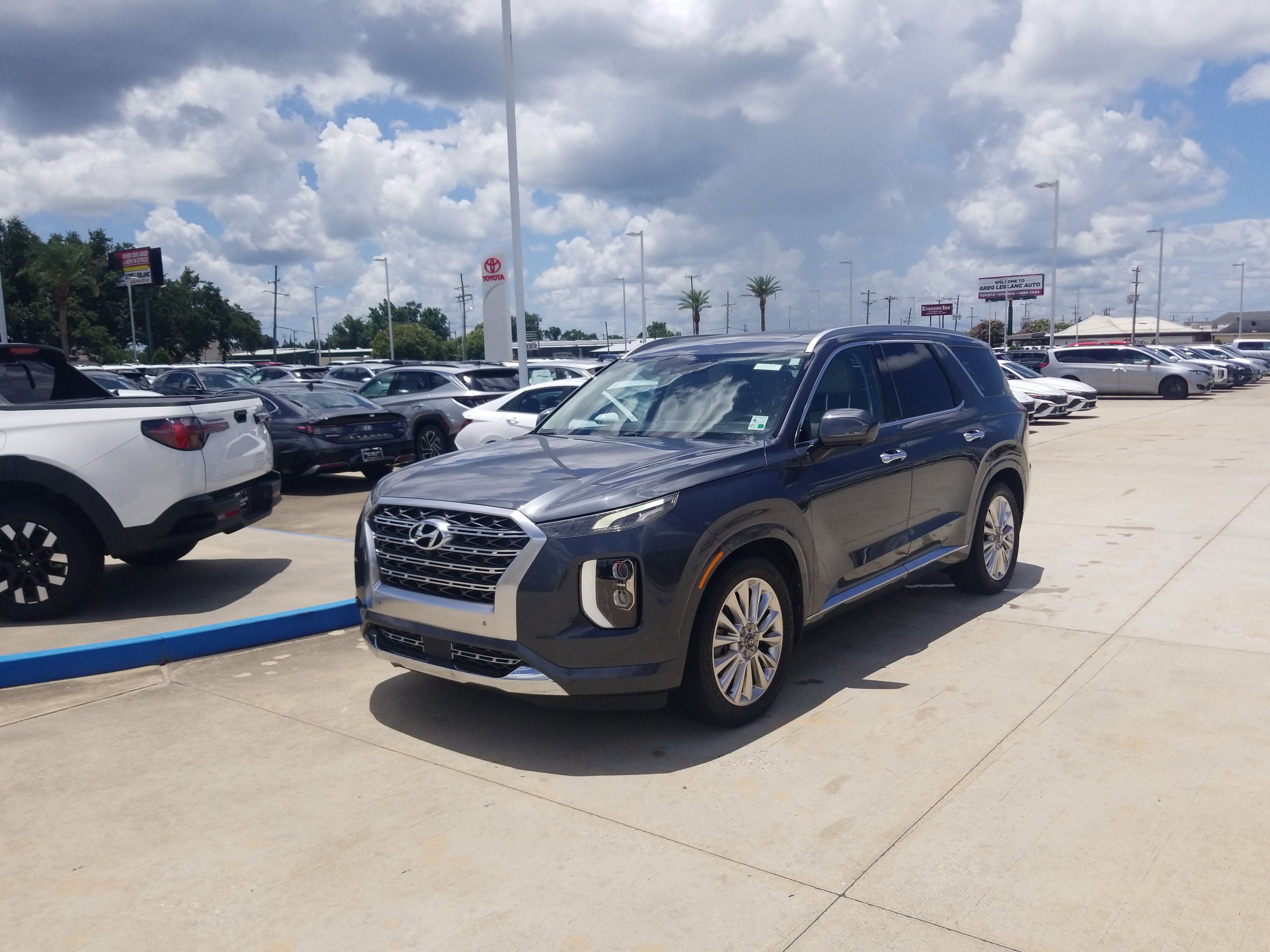 Used 2020 Hyundai Palisade Limited AWD/4WD image 3