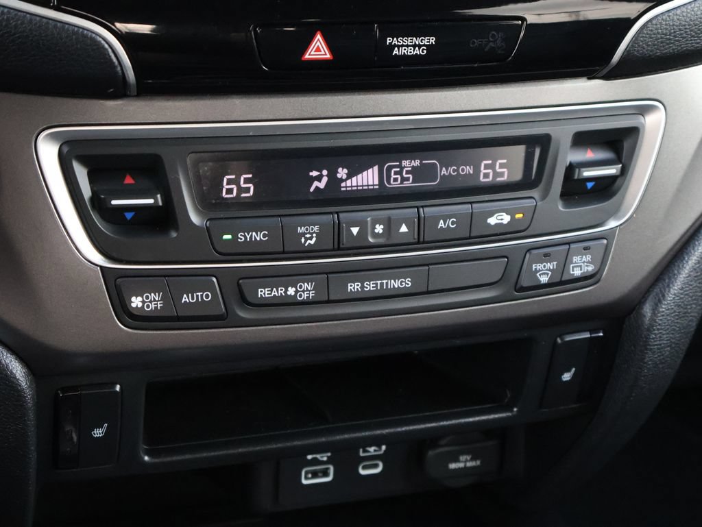 Certified 2025 Honda Passport EX-L image 22