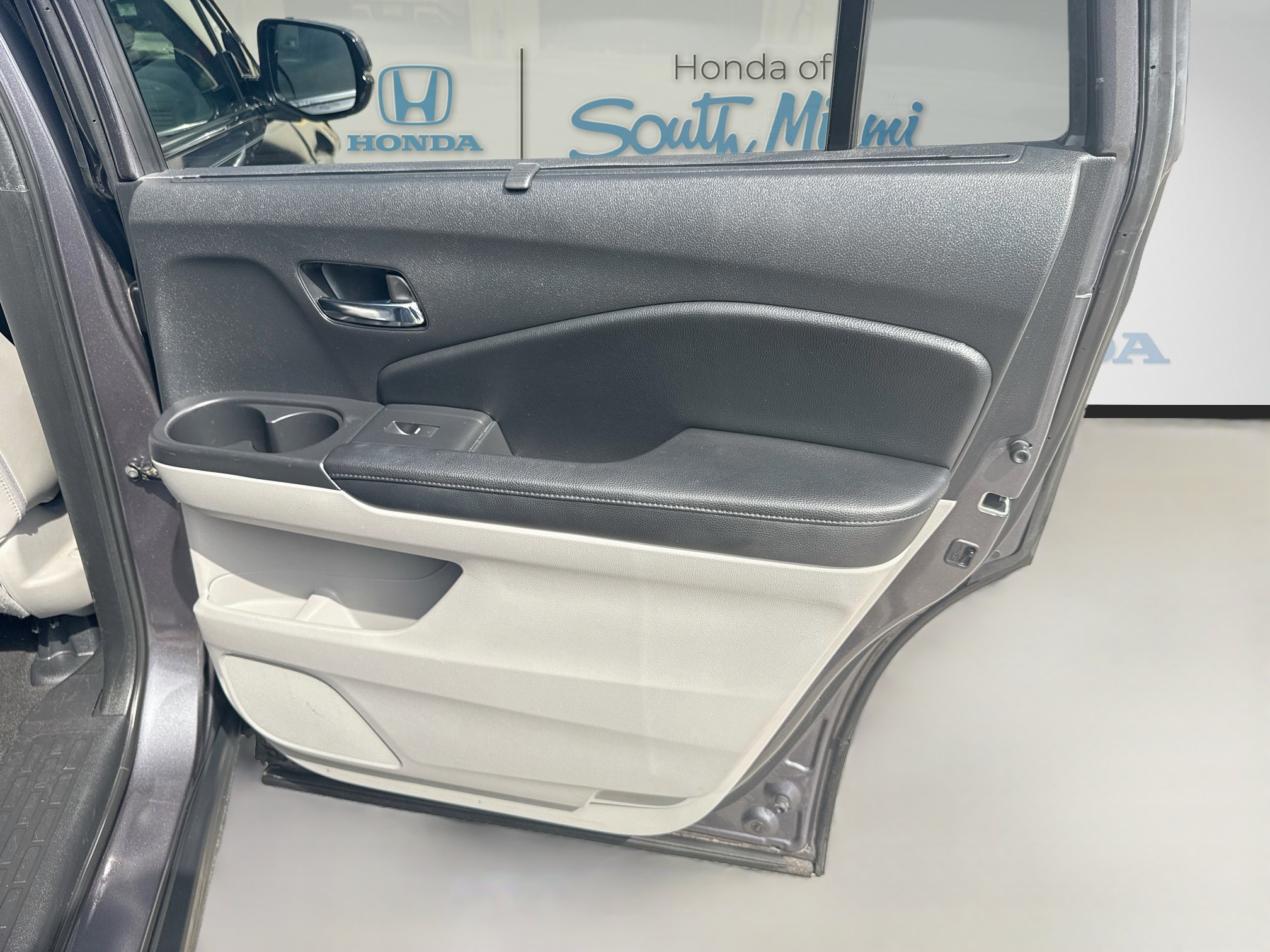 Used 2019 Honda Pilot Touring image 30