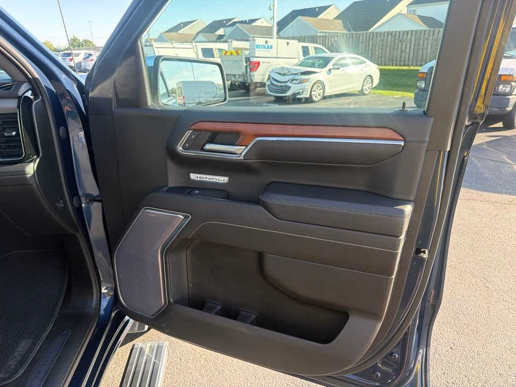 Used 2023 GMC Sierra 1500 Denali w/ Denali Reserve Package AWD/4WD image 41