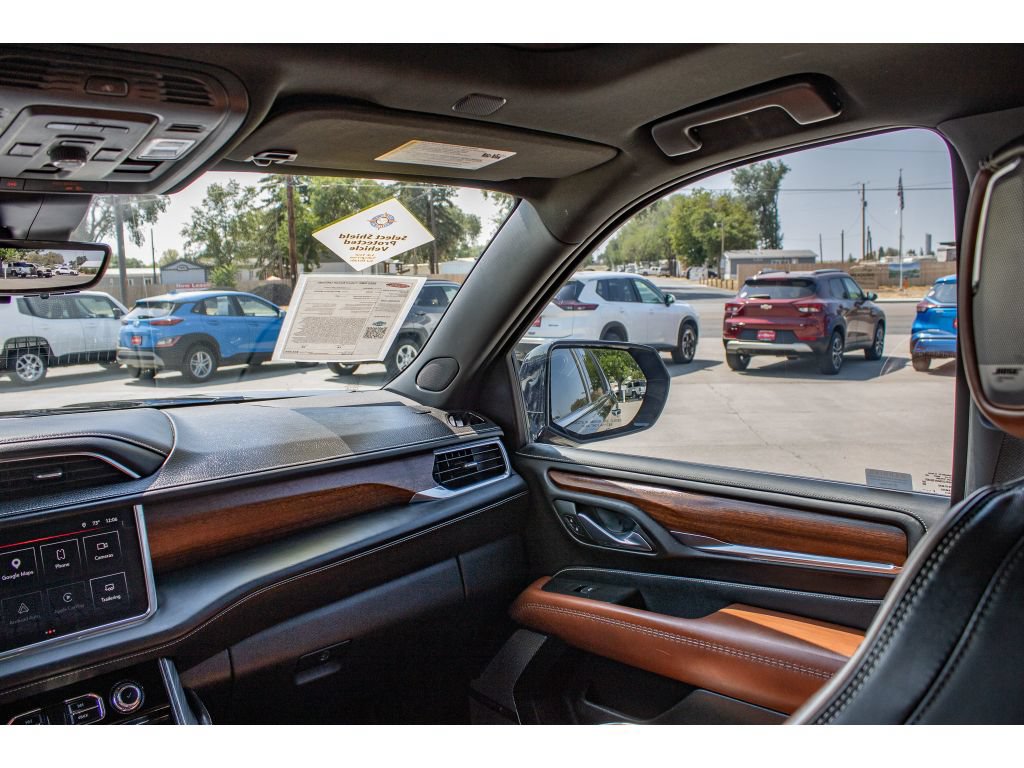 Used 2023 GMC Yukon Denali Ultimate AWD/4WD image 20