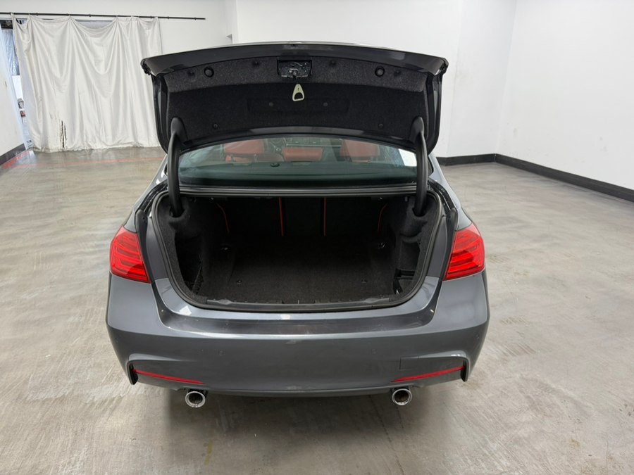 Used 2015 BMW 335i xDrive Sedan w/ M Sport AWD/4WD image 64