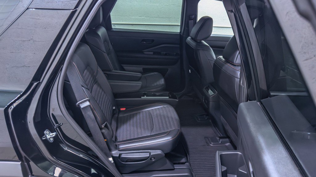 Used 2024 Nissan Pathfinder Rock Creek image 24