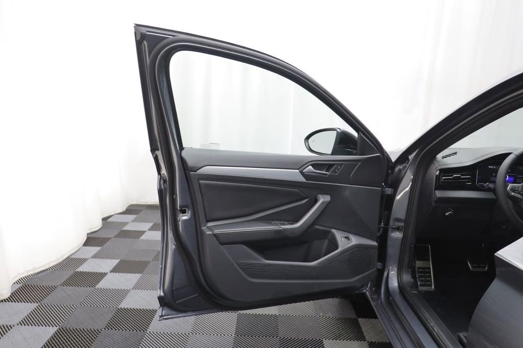 New 2026 Volkswagen Jetta Sport image 5