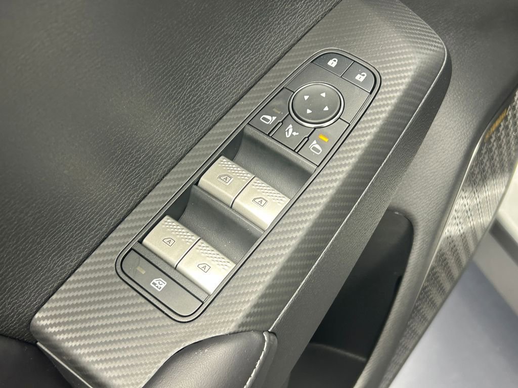 New 2026 Mitsubishi Outlander SE FWD image 13