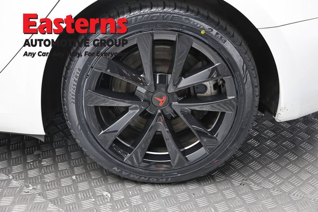 Used 2023 Tesla Model 3 Standard Range RWD image 8