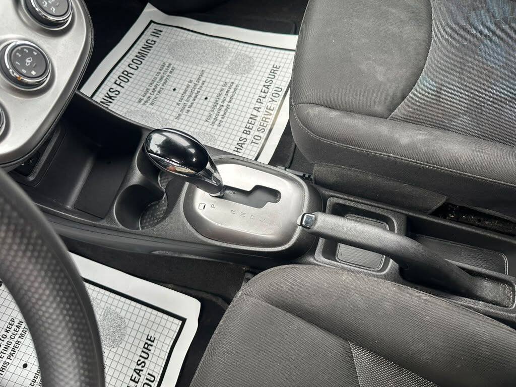 Used 2017 Chevrolet Spark LT FWD image 20
