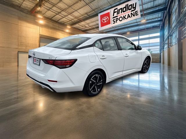 Used 2024 Nissan Sentra SV image 4