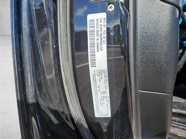 Used 2021 Chrysler Pacifica Touring-L w/ S Appearance Package image 25