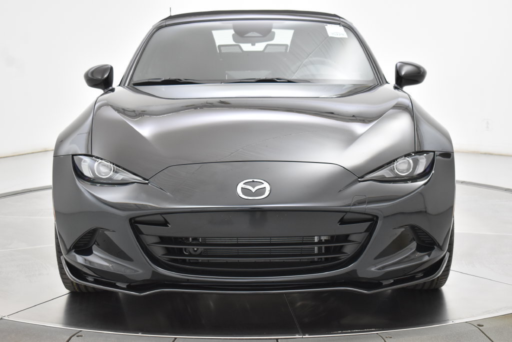 New 2026 MAZDA MX-5 Miata Club w/ Weather Package RWD image 13