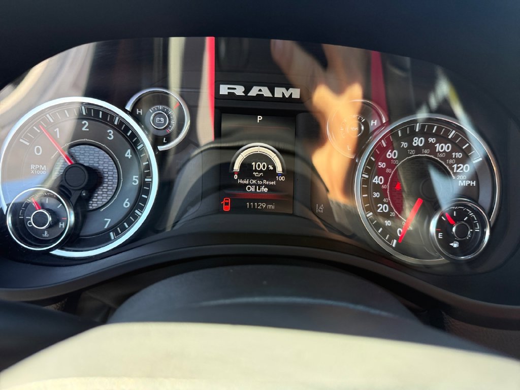 Used 2025 RAM 1500 Big Horn AWD/4WD image 14