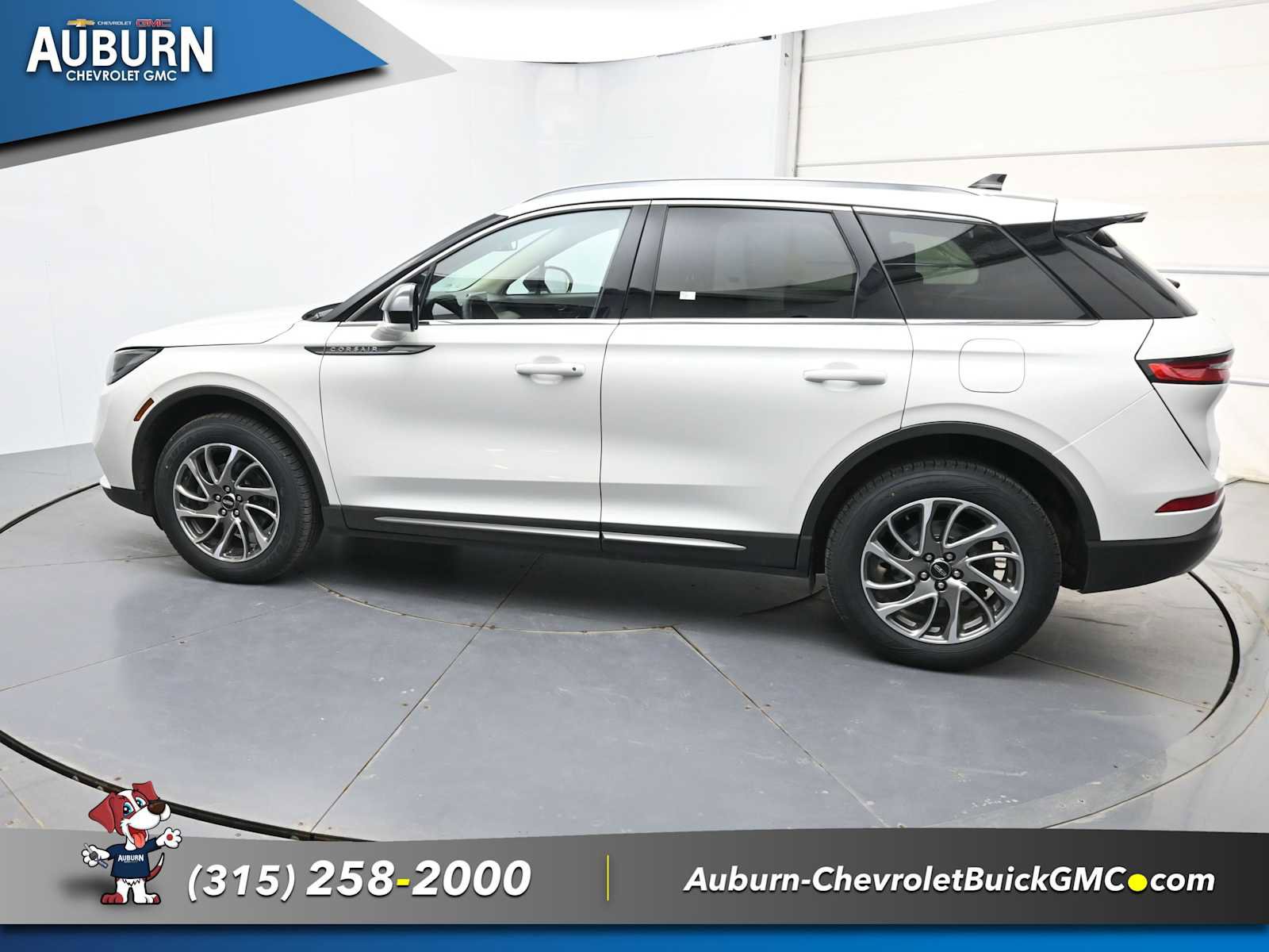 Used 2022 Lincoln Corsair AWD w/ Equipment Group 101A image 15