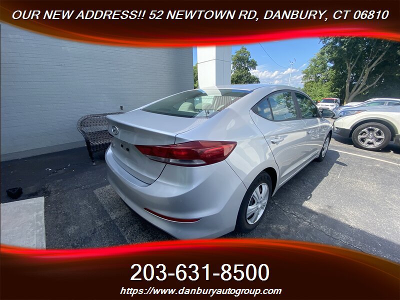 Used 2018 Hyundai Elantra SE FWD image 6