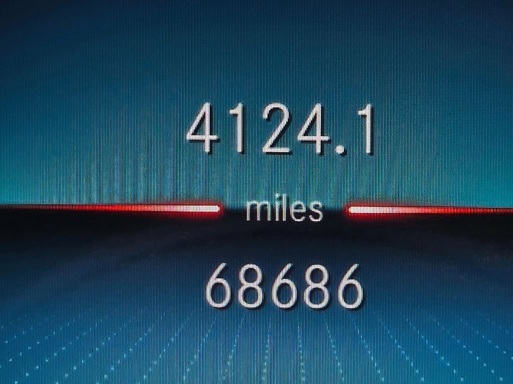Used 2022 Mercedes-Benz E 350 Sedan w/ Driver Assistance Package image 27