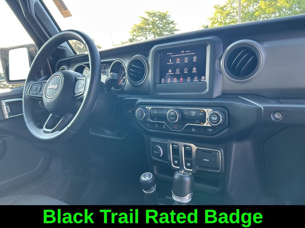 Used 2022 Jeep Wrangler Willys AWD/4WD image 28